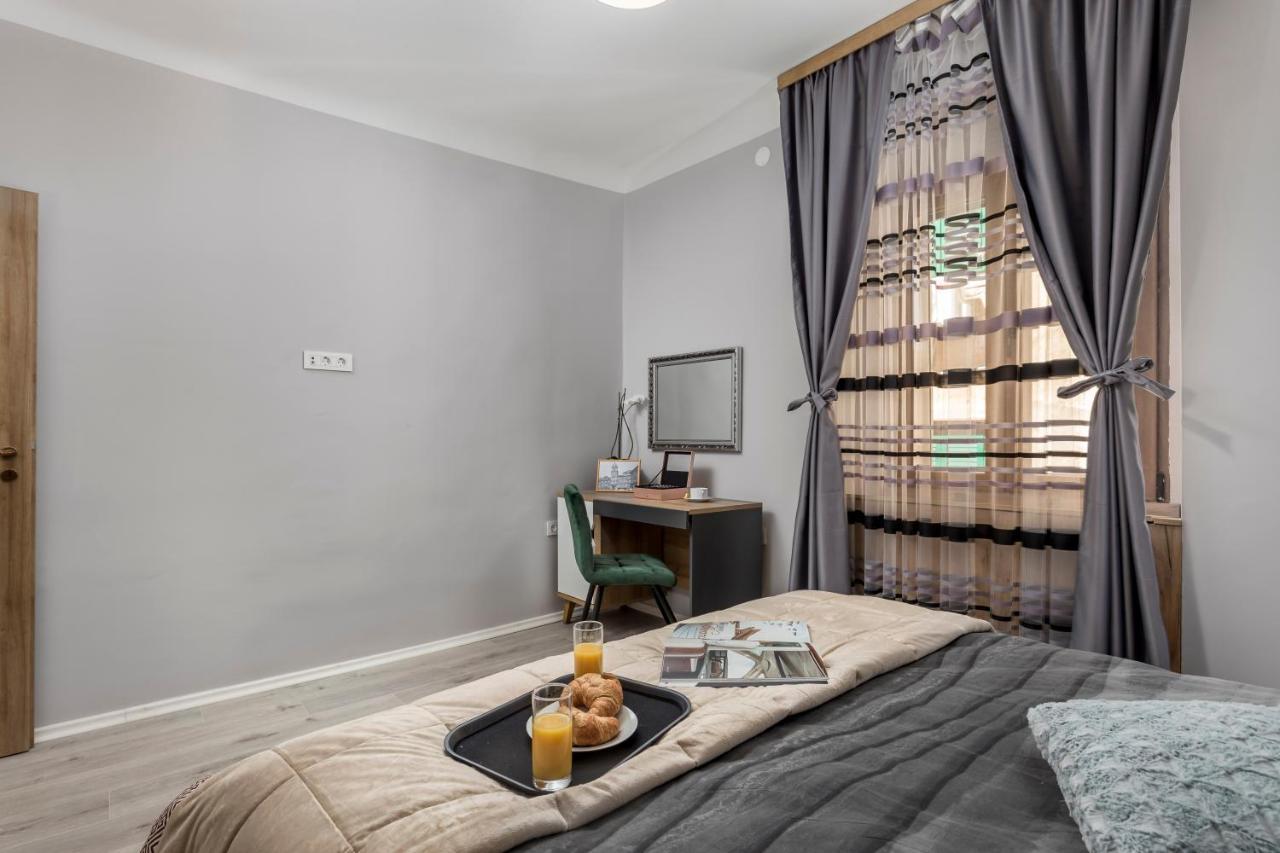 4 Season Apartments Rijeka Eksteriør bilde